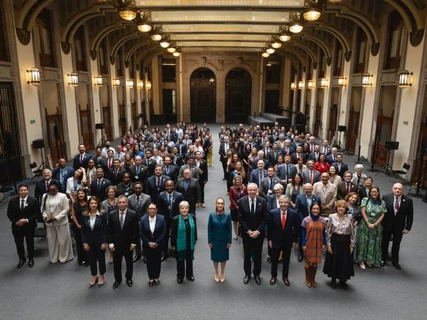 Inaugura Sheinbaum cumbre regional sobre cambio climático rumbo a la COP30