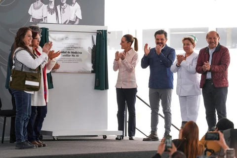 Pobreza en México está en su nivel más bajo en últimos 40 años: Sheinbaum