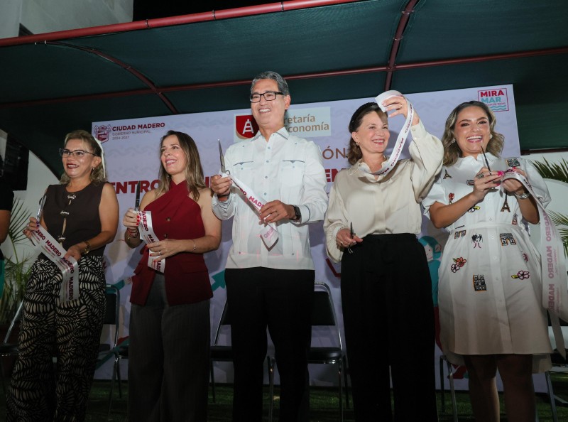 Erasmo González y Ninfa Cantú Deándar inauguran Centro de Negocios y Emprendimiento