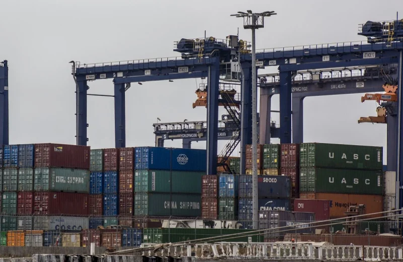 México analiza aranceles a países sin tratado comercial, incluyendo China