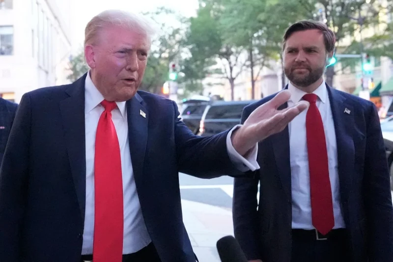 Trump propone a la UE imponer aranceles a China e India para presionar a Putin