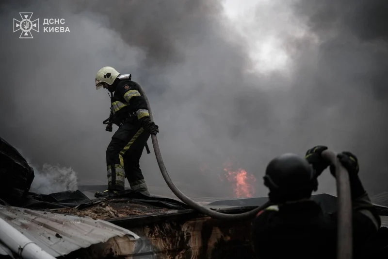 Rusia ataca Ucrania con misiles balísticos; deja 4 muertos