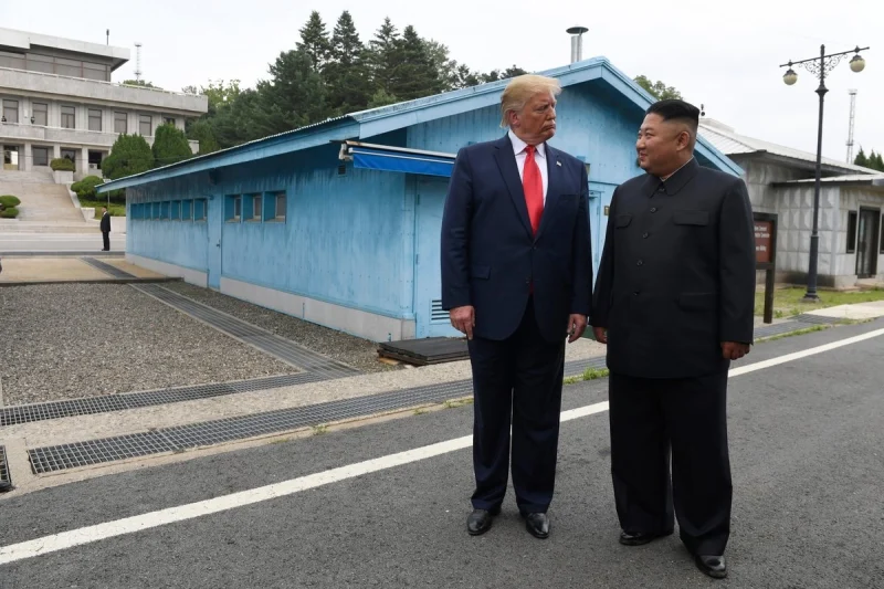Norcorea probó misiles de crucero antes de la visita de Trump a Corea del Sur
