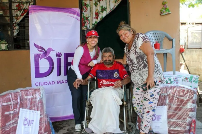Dunia Marón entrega insumos saludables del programa estatal “Lazos de Esperanza”