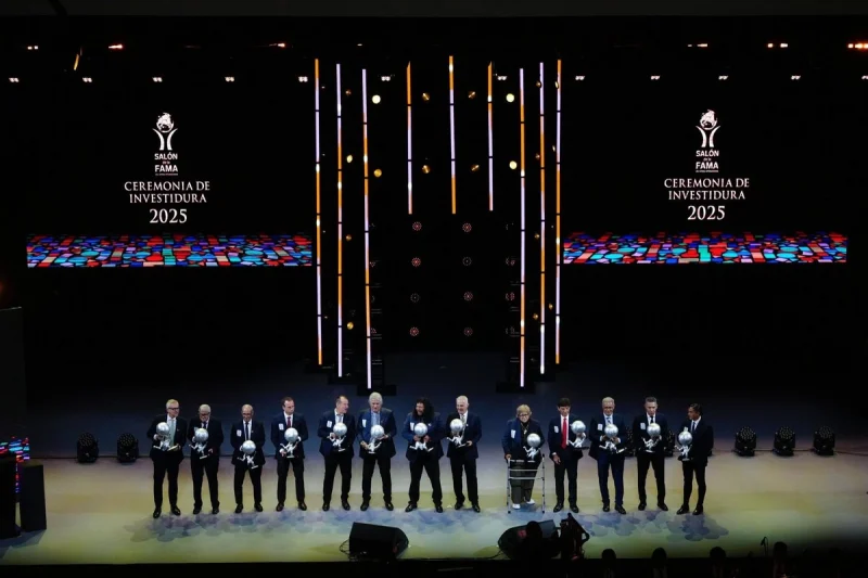 Iker Casillas, René Higuita y Diego Forlán, al Salón de la Fama del Futbol