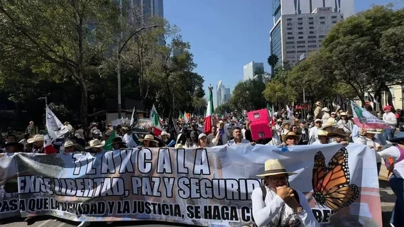“Muy interesante”, ironiza Sheinbaum sobre contrato del PAN y Edson Andrade, impulsor de la Marcha Z
