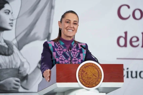 Aumenta 13% el minisalario general; descarta Sheinbaum más inflación