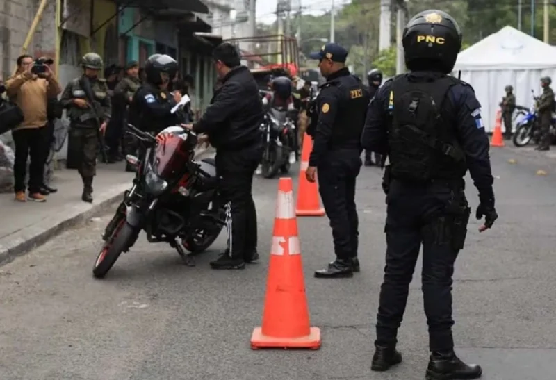 Cárteles mexicanos se enfrentan en la frontera con Guatemala; reportan dos muertos