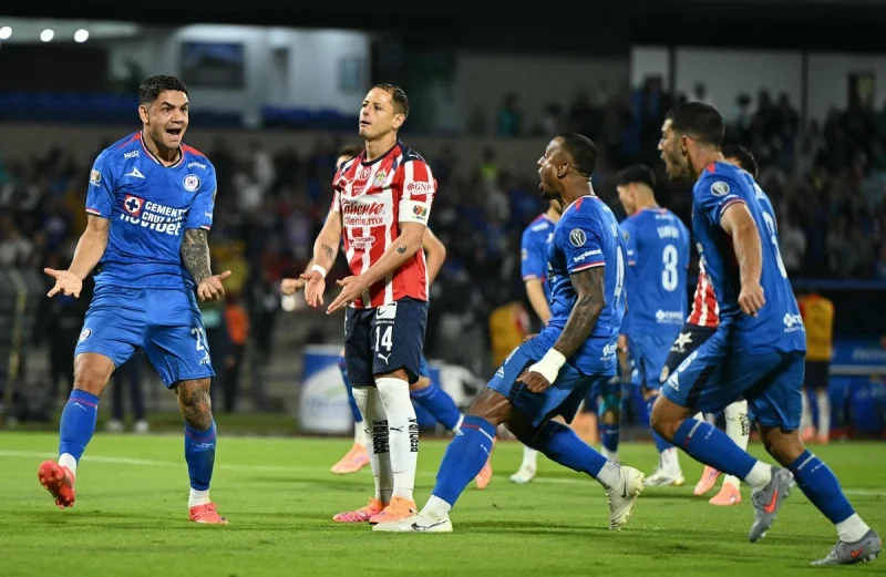 Dramático pase de Cruz Azul