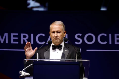 Destaca embajador Ronald Johnson tono positivo en llamada entre Sheinbaum y Trump