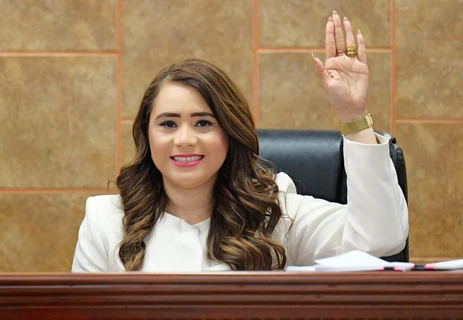 Diputada Ang debe explicar sobre los 40 mil dólares que le decomisó EU: Sheinbaum