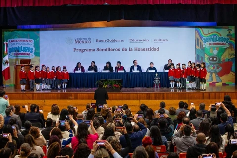 Lanza Anticorrupción el programa Semilleros de Honestidad dirigido a educación básica