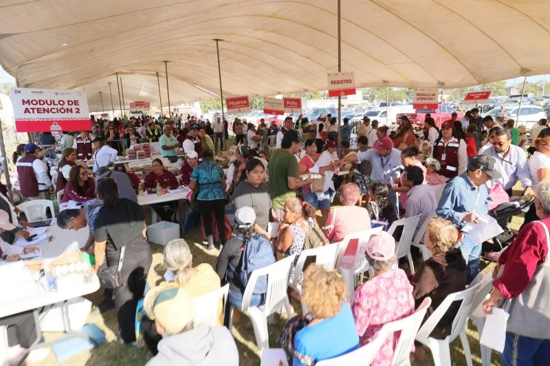 Erasmo fortalece un gobierno humanista y muy cercano a su gente