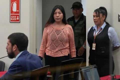 Perú evalúa protesta formal contra México por permitir proselitismo de Betssy Chávez