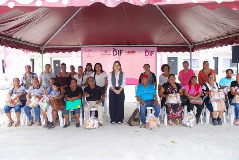 Entrega DIF Ciudad Madero apoyos alimenticios a familias de escasos recursos