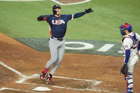 EU primer finalista del clásico mundial de beisbol; vence a República Dominicana