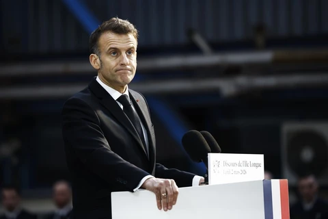Francia anuncia el aumento de su arsenal nuclear ante la escalada bélica