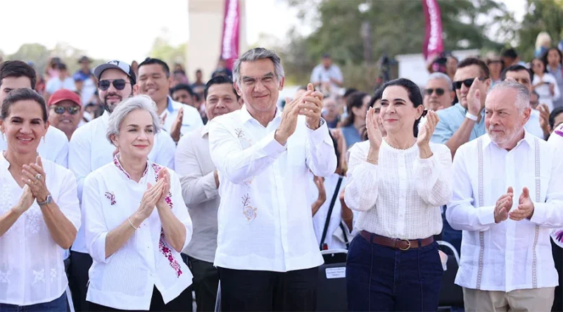 Américo y María de Villarreal reconocen la historia y el trabajo de las despicadoras de Tamaulipas
