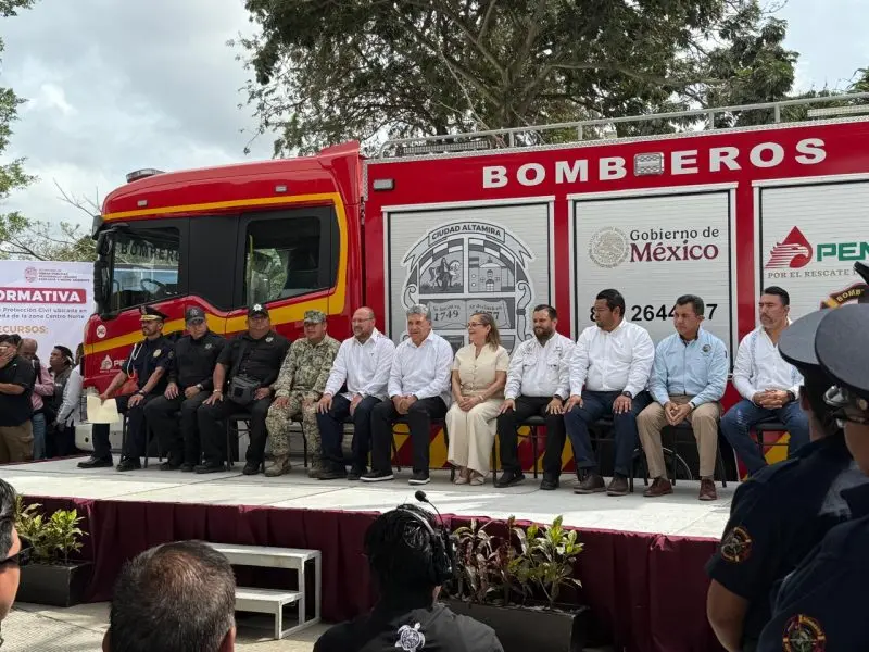 Hace historia Altamira con nuevo cuartel de bomberos