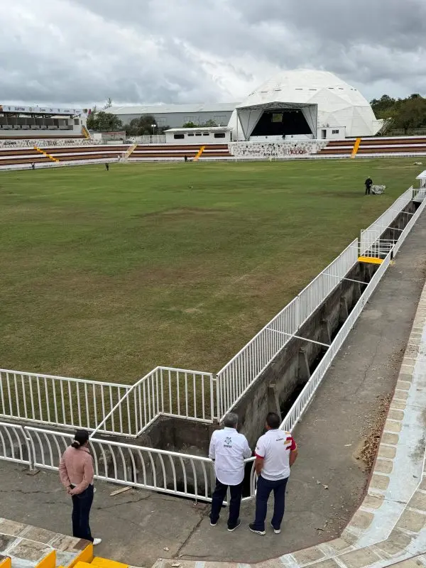 Ofrece gobierno de Altamira mejoramiento continuo a campos deportivos