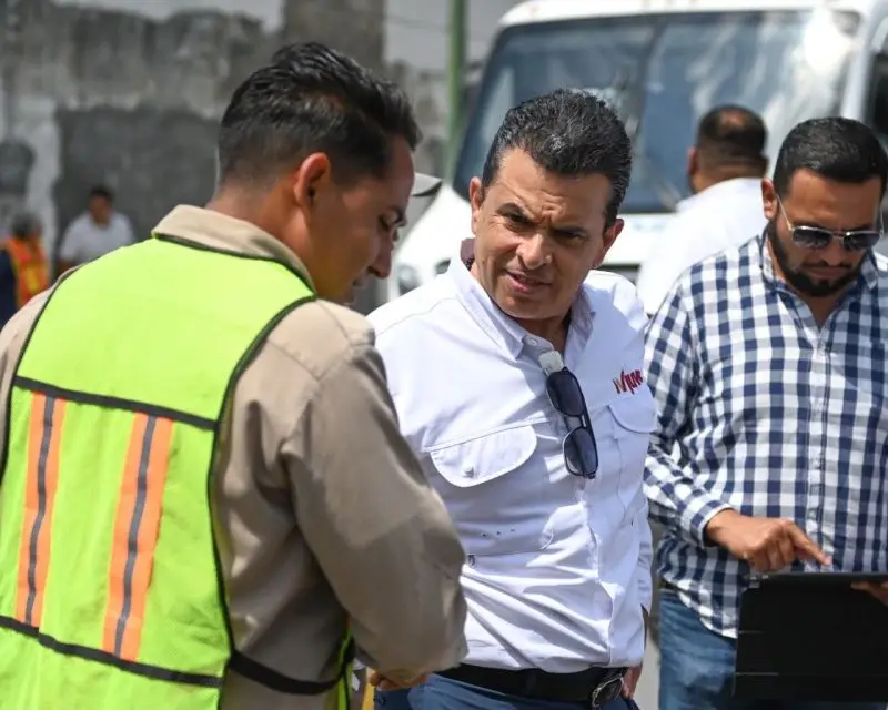 Supervisa alcalde rehabilitación de fugas y limpieza de drenes pluviales en Victoria.