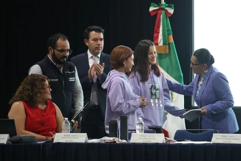 Cifras y casos del reporte sobre desaparición forzada, de otros tiempos y de 4 entidades