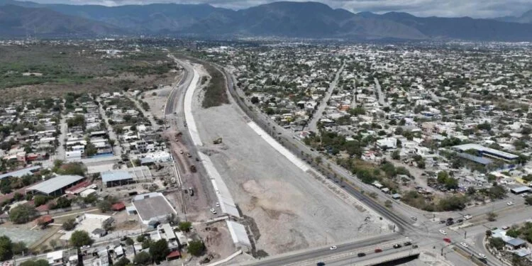 Avanza Gobierno de Tamaulipas en obras estratégicas de movilidad para la capital