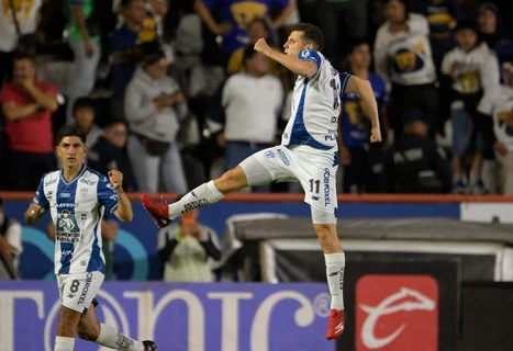 Pachuca sorprende a Pumas y se lleva el juego de ida de semifinales de la Liga Mx