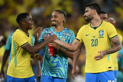 Brasil golea 6-2 a Panamá en el Maracaná en amistoso previo al Mundial